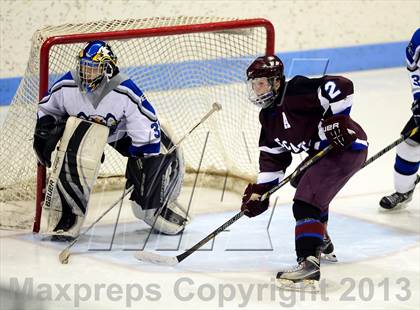 Thumbnail 3 in Brookfield/Bethel/Danbury vs. East Catholic (CIAC Division II Semifinal) photogallery.
