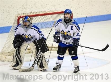 Thumbnail 2 in Brookfield/Bethel/Danbury vs. East Catholic (CIAC Division II Semifinal) photogallery.