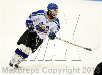 Thumbnail 2 in Brookfield/Bethel/Danbury vs. East Catholic (CIAC Division II Semifinal) photogallery.
