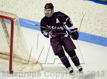 Thumbnail 3 in Brookfield/Bethel/Danbury vs. East Catholic (CIAC Division II Semifinal) photogallery.