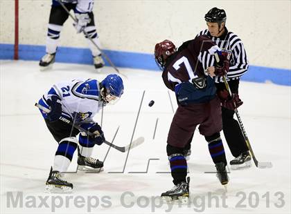 Thumbnail 3 in Brookfield/Bethel/Danbury vs. East Catholic (CIAC Division II Semifinal) photogallery.