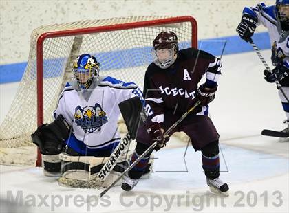 Thumbnail 1 in Brookfield/Bethel/Danbury vs. East Catholic (CIAC Division II Semifinal) photogallery.