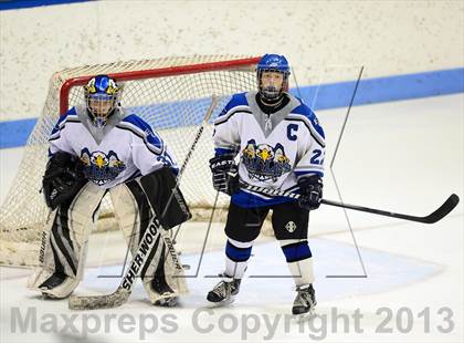 Thumbnail 3 in Brookfield/Bethel/Danbury vs. East Catholic (CIAC Division II Semifinal) photogallery.