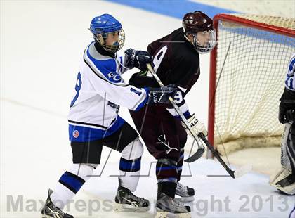 Thumbnail 3 in Brookfield/Bethel/Danbury vs. East Catholic (CIAC Division II Semifinal) photogallery.