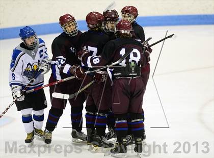 Thumbnail 1 in Brookfield/Bethel/Danbury vs. East Catholic (CIAC Division II Semifinal) photogallery.