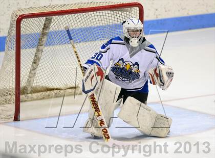 Thumbnail 2 in Brookfield/Bethel/Danbury vs. East Catholic (CIAC Division II Semifinal) photogallery.