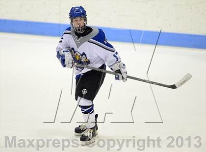 Thumbnail 2 in Brookfield/Bethel/Danbury vs. East Catholic (CIAC Division II Semifinal) photogallery.