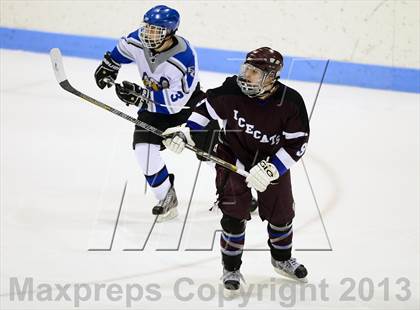 Thumbnail 1 in Brookfield/Bethel/Danbury vs. East Catholic (CIAC Division II Semifinal) photogallery.