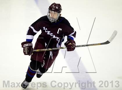 Thumbnail 1 in Brookfield/Bethel/Danbury vs. East Catholic (CIAC Division II Semifinal) photogallery.