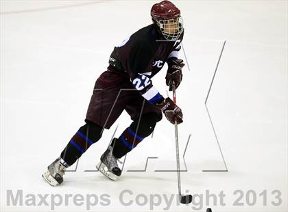 Thumbnail 1 in Brookfield/Bethel/Danbury vs. East Catholic (CIAC Division II Semifinal) photogallery.
