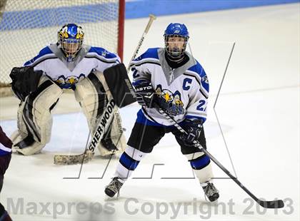 Thumbnail 2 in Brookfield/Bethel/Danbury vs. East Catholic (CIAC Division II Semifinal) photogallery.