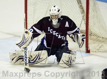 Thumbnail 2 in Brookfield/Bethel/Danbury vs. East Catholic (CIAC Division II Semifinal) photogallery.