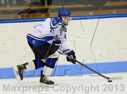 Thumbnail 2 in Brookfield/Bethel/Danbury vs. East Catholic (CIAC Division II Semifinal) photogallery.
