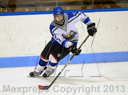 Thumbnail 3 in Brookfield/Bethel/Danbury vs. East Catholic (CIAC Division II Semifinal) photogallery.