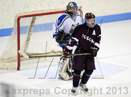 Thumbnail 3 in Brookfield/Bethel/Danbury vs. East Catholic (CIAC Division II Semifinal) photogallery.