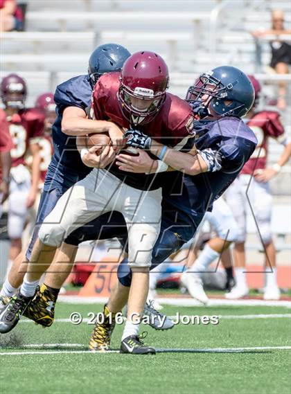 Thumbnail 1 in Whitney vs Oak Ridge scrimmage photogallery.