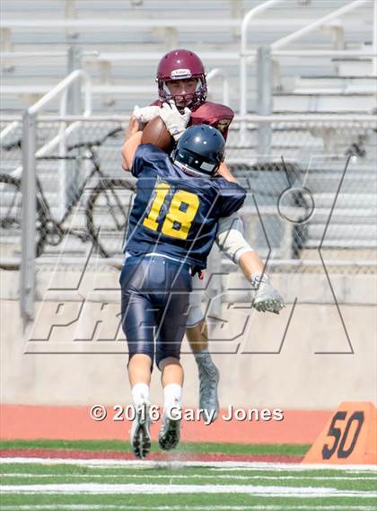 Thumbnail 1 in Whitney vs Oak Ridge scrimmage photogallery.