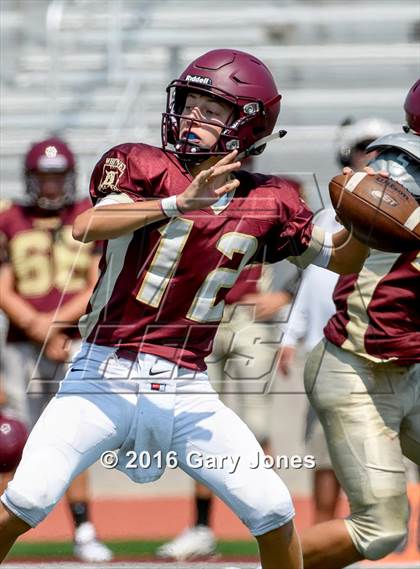 Thumbnail 2 in Whitney vs Oak Ridge scrimmage photogallery.