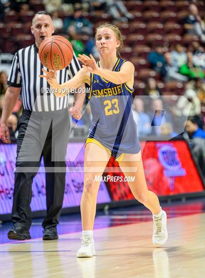 Thumbnail 3 in Holy Cross vs. Simsbury (CIAC L Final) photogallery.