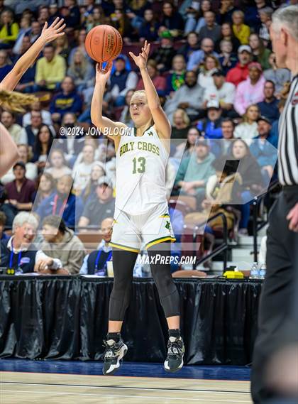 Thumbnail 1 in Holy Cross vs. Simsbury (CIAC L Final) photogallery.
