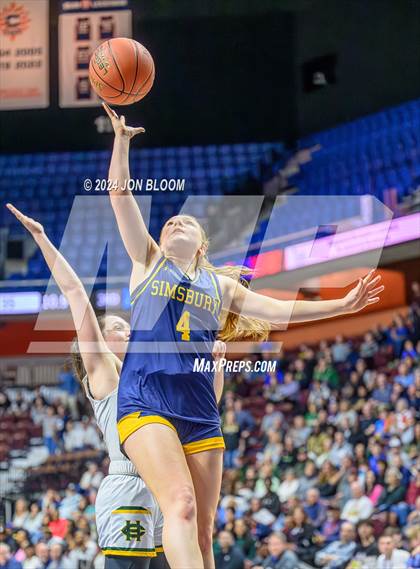 Thumbnail 1 in Holy Cross vs. Simsbury (CIAC L Final) photogallery.