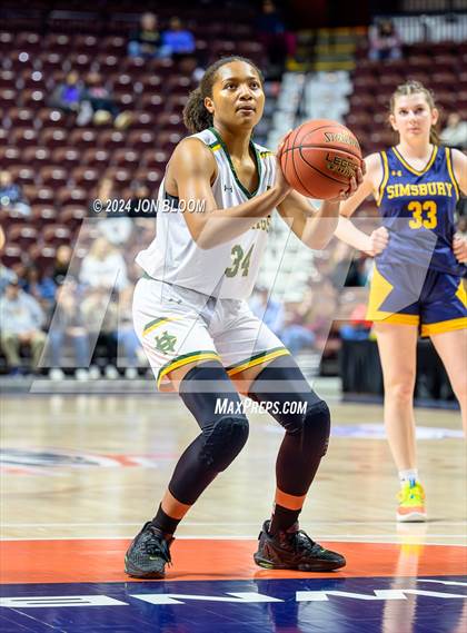 Thumbnail 2 in Holy Cross vs. Simsbury (CIAC L Final) photogallery.