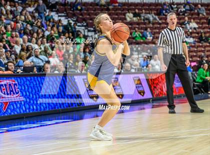 Thumbnail 2 in Holy Cross vs. Simsbury (CIAC L Final) photogallery.