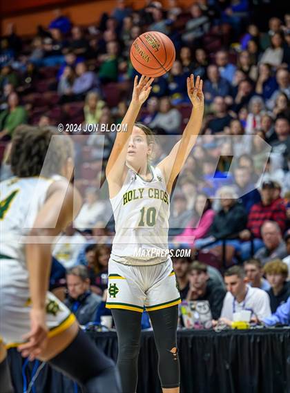 Thumbnail 1 in Holy Cross vs. Simsbury (CIAC L Final) photogallery.