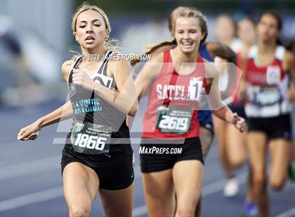 Thumbnail 2 in FHSAA 3A Finals (1600 Meters) photogallery.