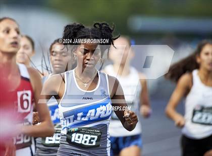 Thumbnail 2 in FHSAA 3A Finals (1600 Meters) photogallery.