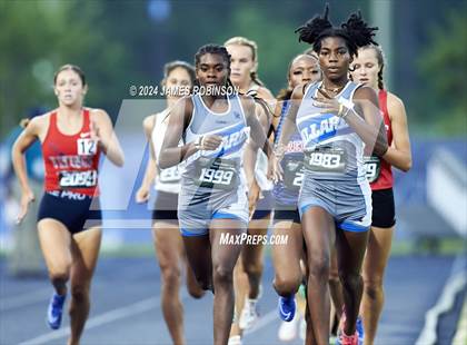 Thumbnail 3 in FHSAA 3A Finals (1600 Meters) photogallery.