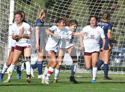 Thumbnail 3 in Boulder City vs. Pahrump Valley (Class 3A Southern Region FINAL) photogallery.