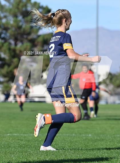 Thumbnail 1 in Boulder City vs. Pahrump Valley (Class 3A Southern Region FINAL) photogallery.