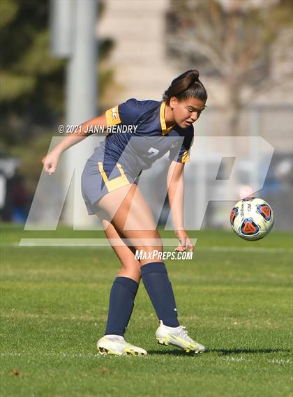 Thumbnail 2 in Boulder City vs. Pahrump Valley (Class 3A Southern Region FINAL) photogallery.