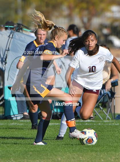 Thumbnail 2 in Boulder City vs. Pahrump Valley (Class 3A Southern Region FINAL) photogallery.