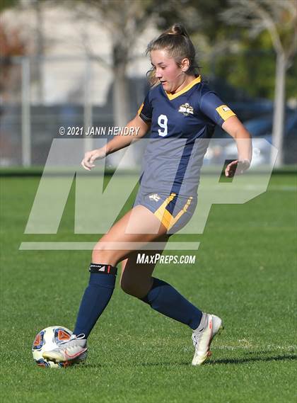 Thumbnail 1 in Boulder City vs. Pahrump Valley (Class 3A Southern Region FINAL) photogallery.