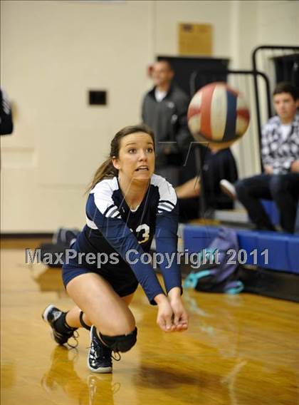 Thumbnail 1 in Thurston @ Marist photogallery.
