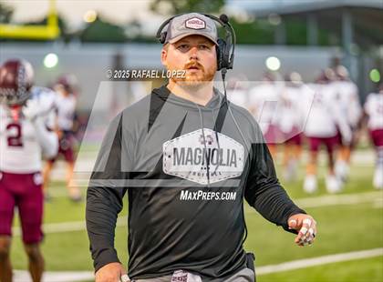 Thumbnail 1 in Magnolia @ Klein Cain photogallery.