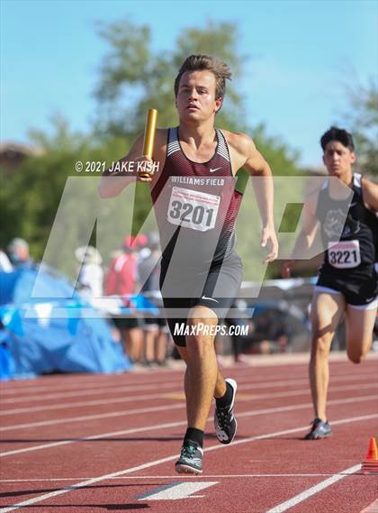 Thumbnail 2 in  AIA D2 State Track & Field Preliminary Championships  photogallery.