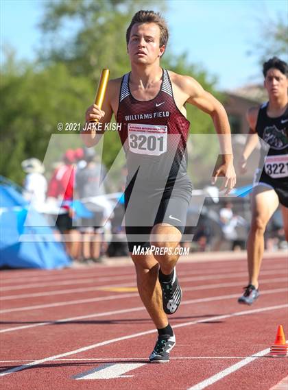 Thumbnail 1 in  AIA D2 State Track & Field Preliminary Championships  photogallery.