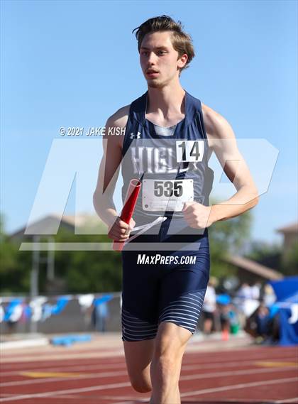 Thumbnail 2 in  AIA D2 State Track & Field Preliminary Championships  photogallery.