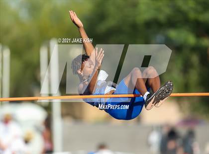 Thumbnail 2 in  AIA D2 State Track & Field Preliminary Championships  photogallery.
