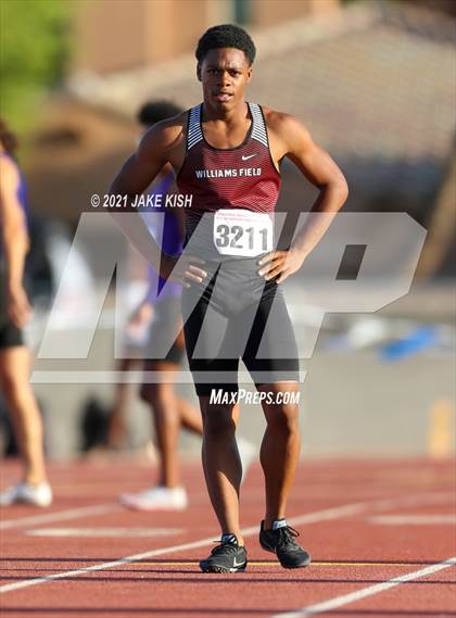 Thumbnail 3 in  AIA D2 State Track & Field Preliminary Championships  photogallery.