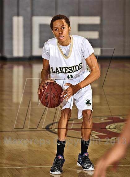 Thumbnail 3 in Brentwood School vs. Lakeside (MaxPreps Holiday Classic) photogallery.