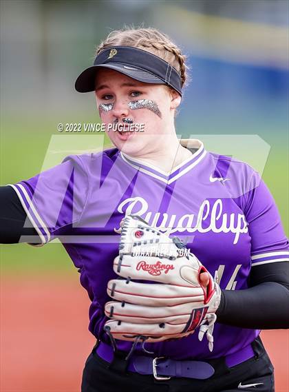 Thumbnail 2 in Puyallup @ Olympia photogallery.