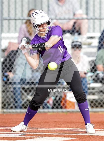 Thumbnail 2 in Puyallup @ Olympia photogallery.