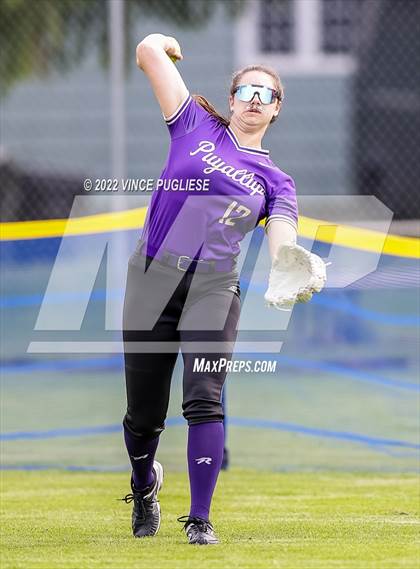 Thumbnail 2 in Puyallup @ Olympia photogallery.