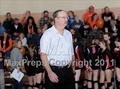 Thumbnail 3 in Webster vs. Luck photogallery.