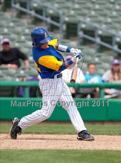 Thumbnail 1 in Linden vs. Escalon (Banner Island Classic) photogallery.