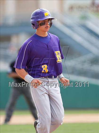 Thumbnail 1 in Linden vs. Escalon (Banner Island Classic) photogallery.